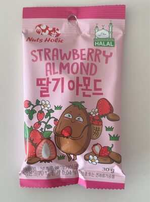 Nuts Holic Strawberry Almond 30g