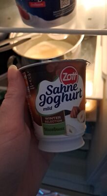 Zott Sahne-Joghurt Winter Selection Haselnuss 140g